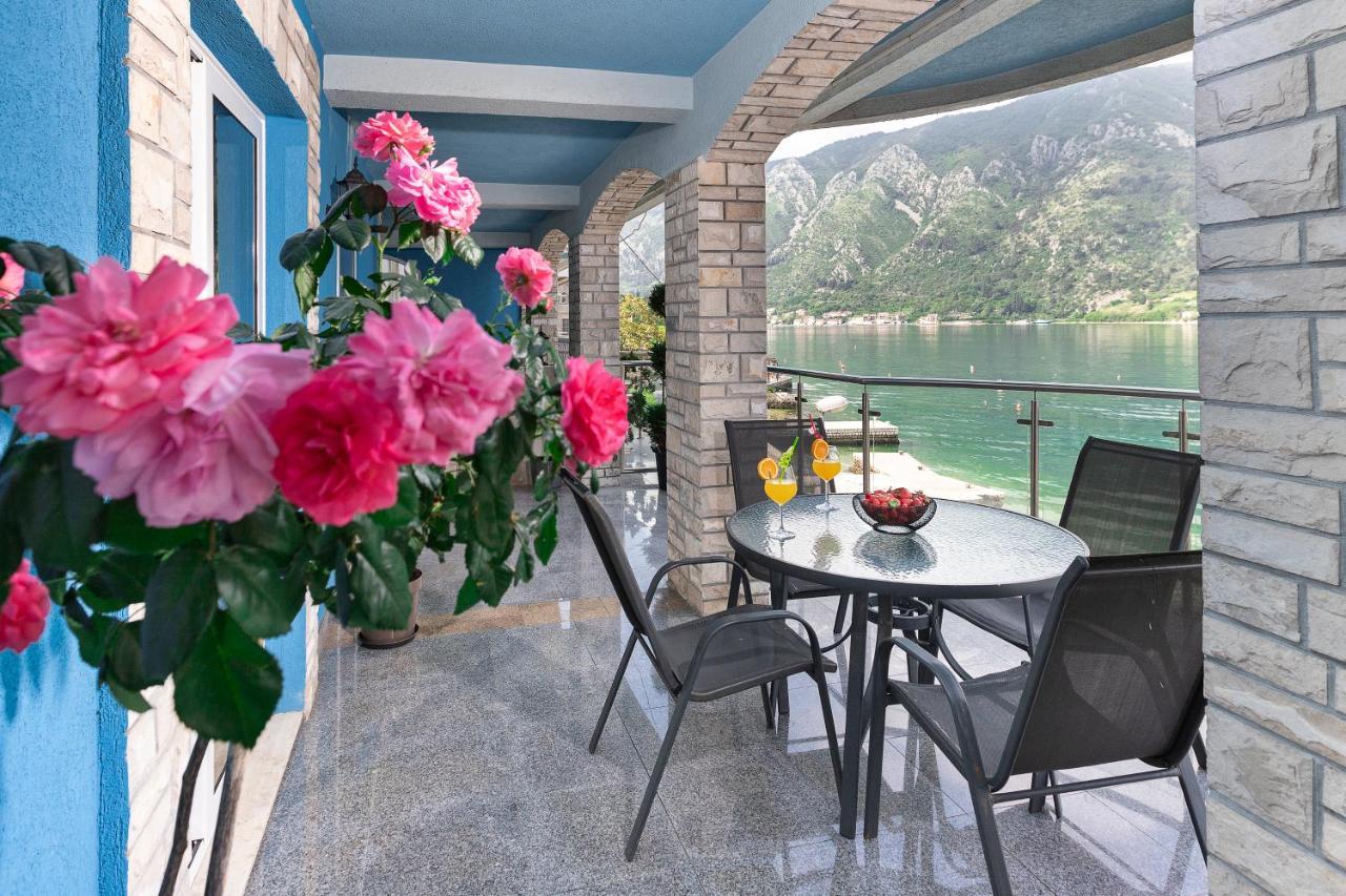 Sun Rays Apartment Kotor Bagian luar foto