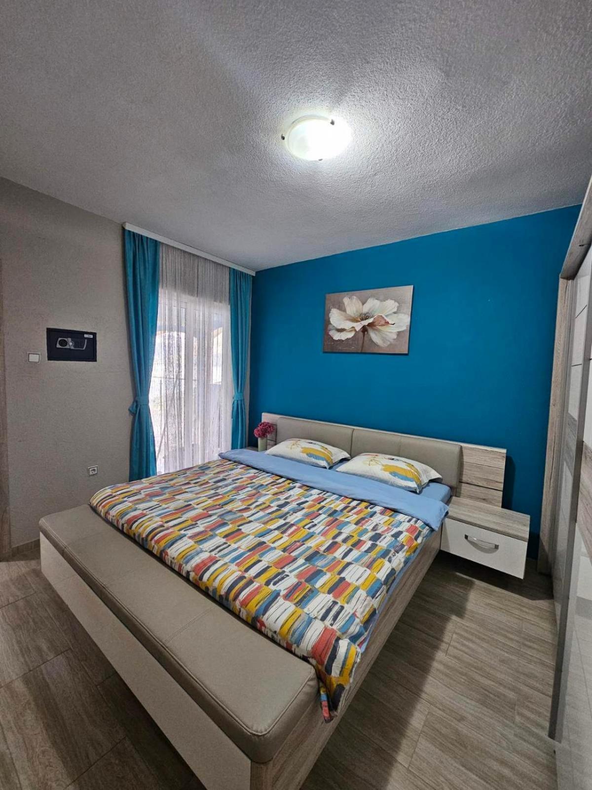 Sun Rays Apartment Kotor Bagian luar foto